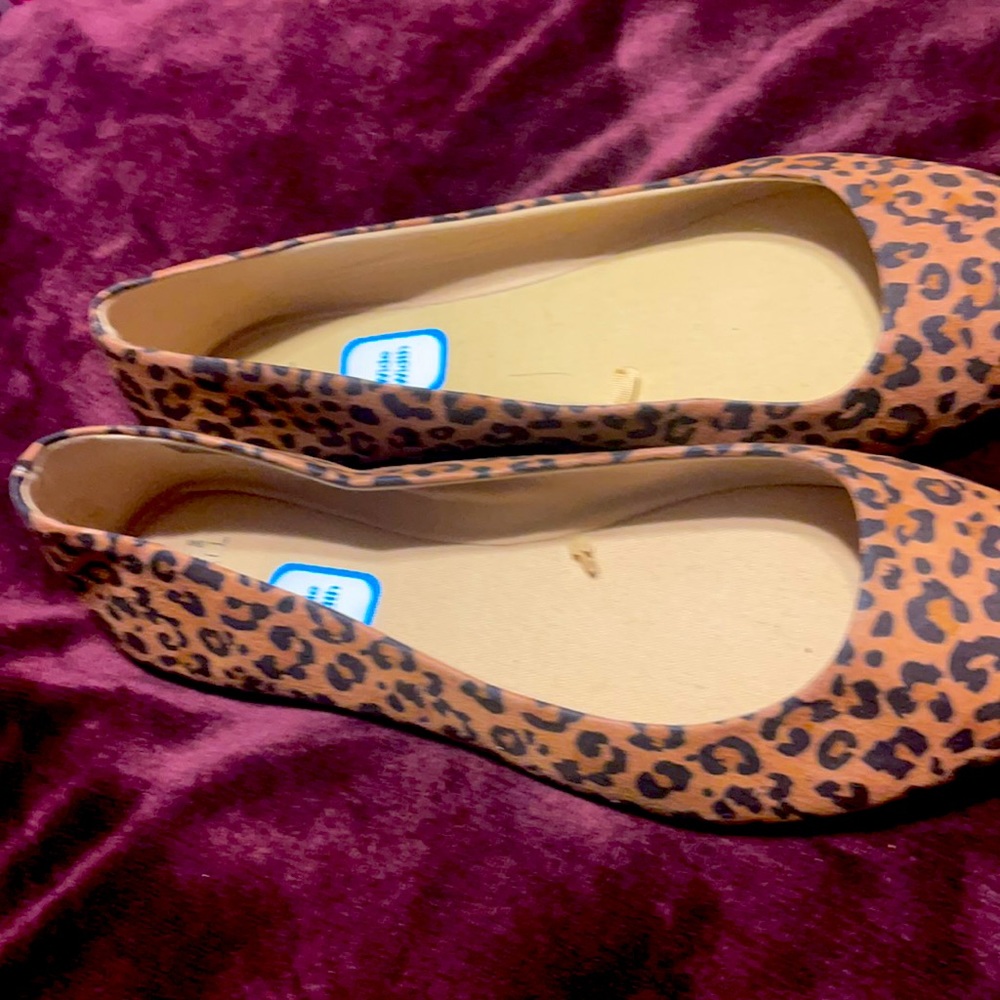 Cheetah Print Flats!! - Picture 2 of 2